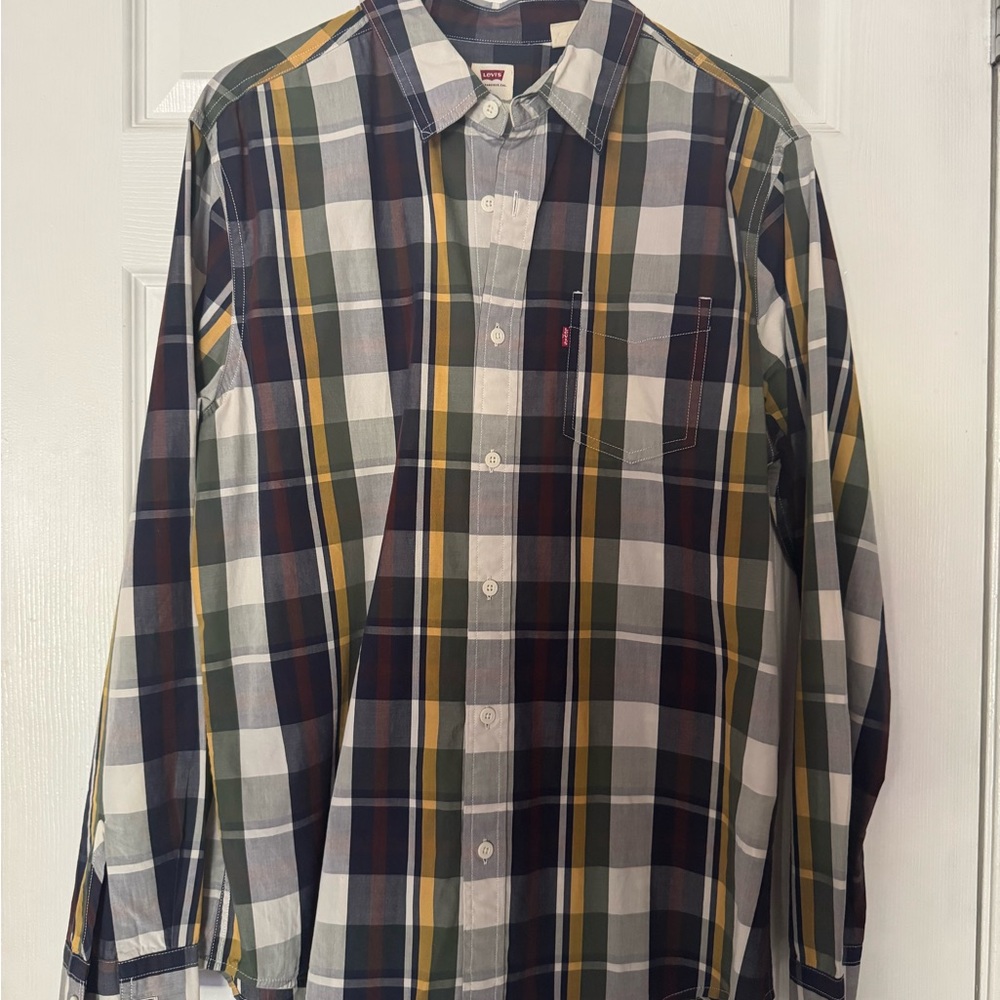 Levi's Men's Colorful Checkered Button-Down Shirt